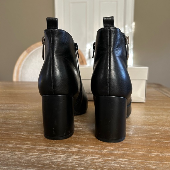 Marc Fisher Mfretta Black Leather Booties - Picture 5 of 8